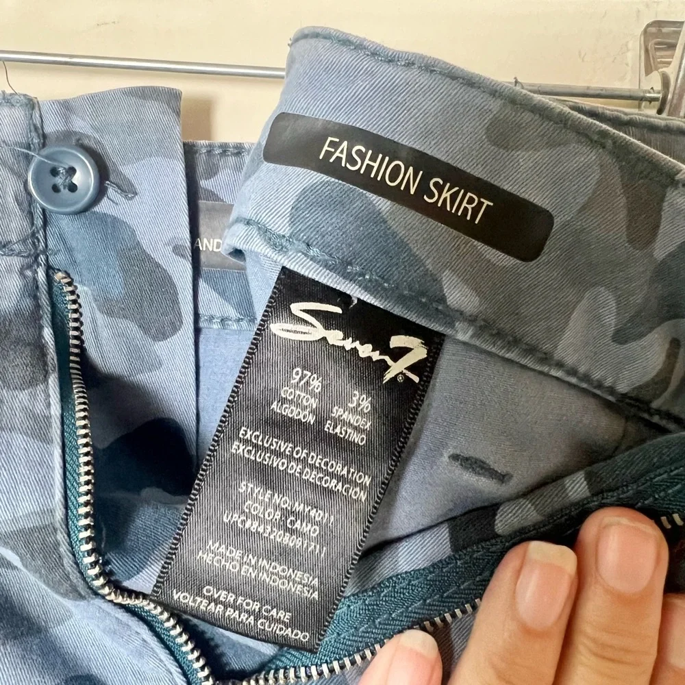 7 For All Mankind Blue Camo Cargo Mini Skirt Sz 12 Y2K Streetwear Utility Gorp